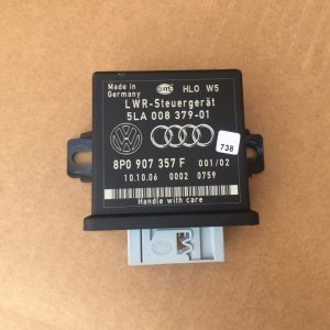 Calculator lumini Audi A3 8P 5LA008379 5LA 008 379 - Dezmembrari Auto