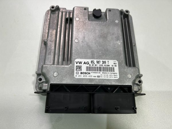Calculator motor 2.0 tdi VW Passat din 2022 la 0 km 05L907309T 05L 907 309 T - Dezmembrari Auto