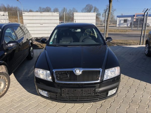 Calculator motor ECU Skoda Octavia 2007 combi 2.0 tdi BMM - Dezmembrari Auto
