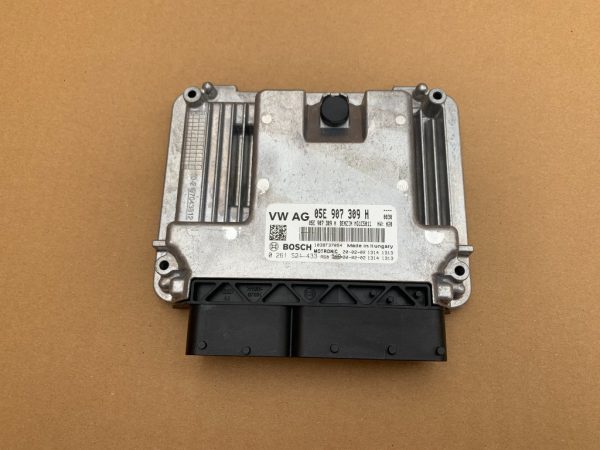 Calculator motor ECU VW Passat B8 facelift 2020 1.5 tsi 05E907309H 05E 907 309 H la 0 km - Dezmembrari Auto
