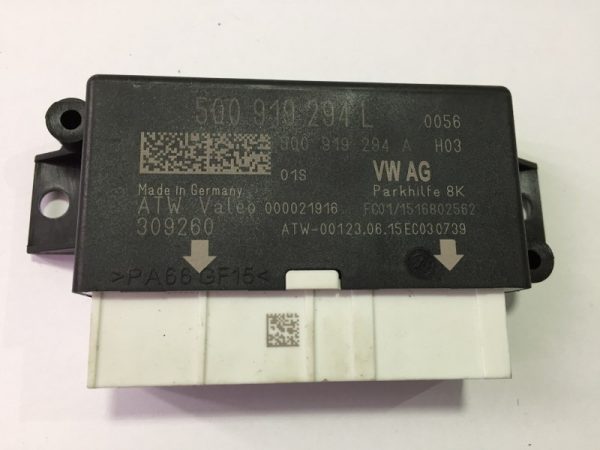 Calculator PDC senzori parcare VW Passat B8 Golf 7 Audi A3 8v 5Q0919294L 5Q0 919 294 L - Dezmembrari Auto