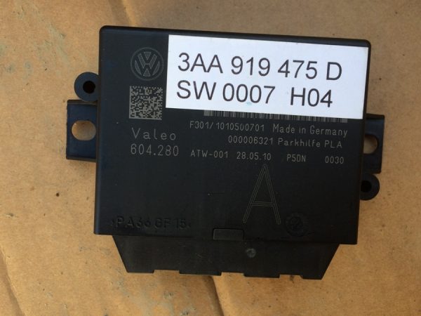 Calculator senzori de parcare PDC VW Passat CC 3AA919475D - Dezmembrari Auto