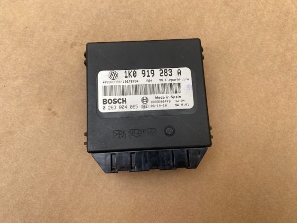 Calculator senzori parcare VW Golf 5 plus 1K0919283A 1K0 919 283 A - Dezmembrari Auto