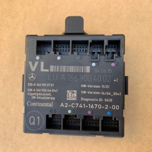 Calculator usa stanga fata Mercedes A class A200 W176 din 2015 A1669004002 - Dezmembrari Auto