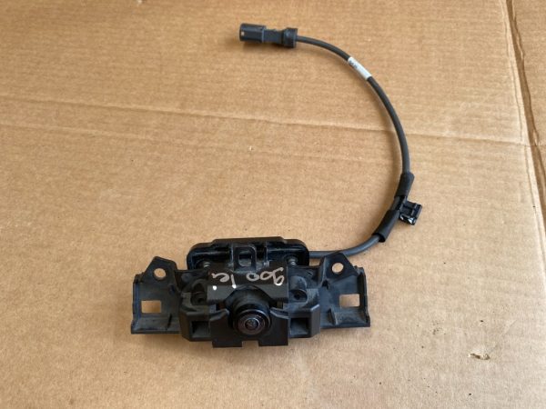 Camera bara fata cu suport si cablu Audi A5 F5 5Q0980546A 8W6853231B 8W0971192 - Dezmembrari Auto