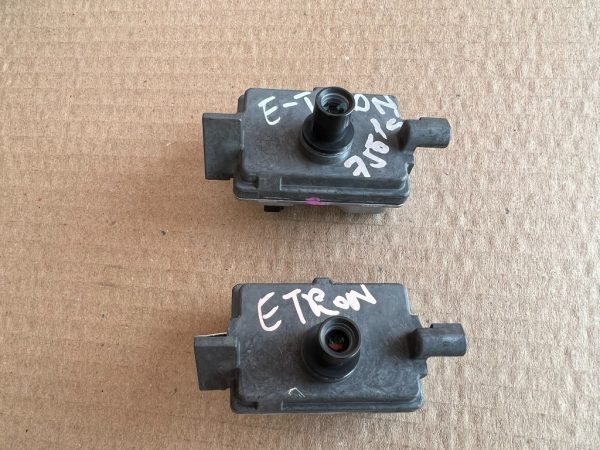 Camera frontala din parbriz Audi e-tron 4N0907217A 4N0 907 217 A - Dezmembrari Auto