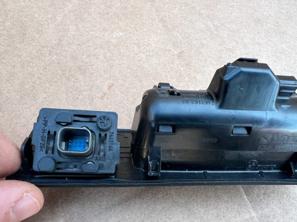 Camera marsarier BMW X1 F48 din 2018 la 0 km 7463163 7463164 - Dezmembrari Auto - imagine 2