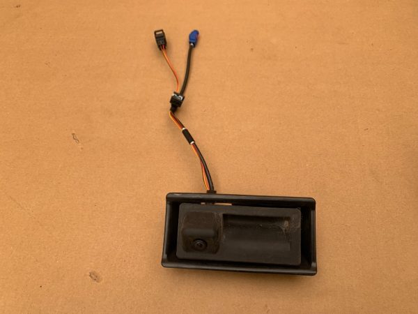 Camera marsarier VW Jetta 2016 5C6827566B 5C6 827 566 B - Dezmembrari Auto