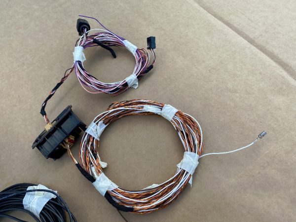 Camera marsarier HIGHLINE VW Passat B8 la 0 km cu cablaj 3G0 827 469 AQ - Dezmembrari Auto - imagine 3