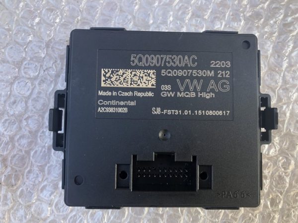 Can gateway VW Passat B8 Arteon Golf 7 5Q0907530AC 5Q0 907 530 AC - Dezmembrari Auto