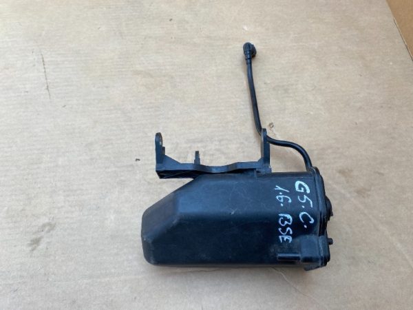 Canistra carbon VW Golf 5 1.6i 1K0201901D 1K0 201 901 D - Dezmembrari Auto
