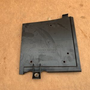 Capac baterie VW Transporter T6 2021 7LA915438A 7LA 915 438 A - Dezmembrari Auto