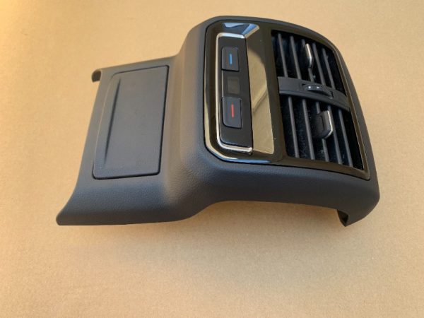 Capac cotiera cu climatronic si grile ventilatie VW Passat B8 3G0907049D 3G0857100H - Dezmembrari Auto - imagine 2