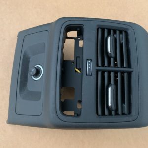 Capac cotiera cu guri ventilatie Audi A5 F5 2018 8W0864376 8W0 864 376 - Dezmembrari Auto