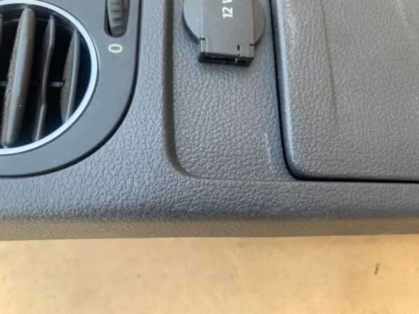 Capac cotiera cu suport pahare VW Golf 5 plus Golf 6 plus 5M0863289A 5M0 863 289 A - Dezmembrari Auto - imagine 2