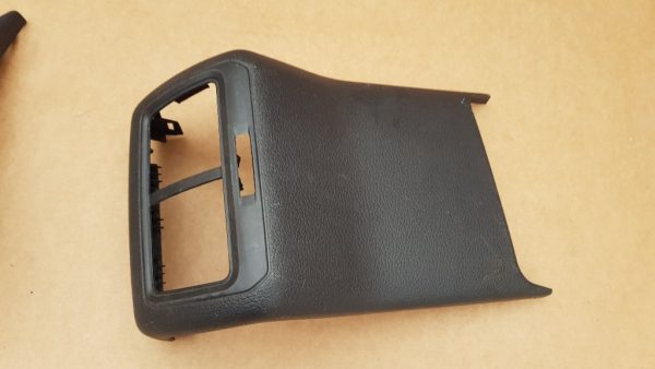 Capac cotiera VW Golf 7 5G0864298 5G0 864 298 - Dezmembrari Auto