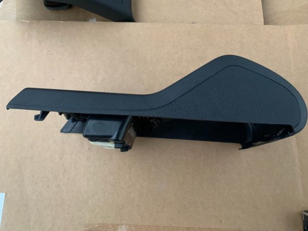 Capac cotiera VW Sharan 2019 7N0862639A 7N0 862 639 A - Dezmembrari Auto - imagine 3