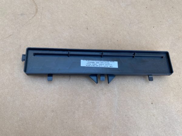 Capac filtru VW Golf 7 2019 1015742R - Dezmembrari Auto