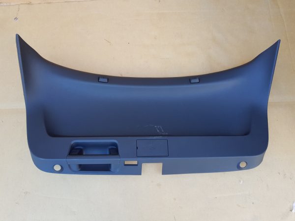 Capac haion VW Arteon 2016 2017 2018 2019 2020 3G8867601 3G8 867 601 - Dezmembrari Auto