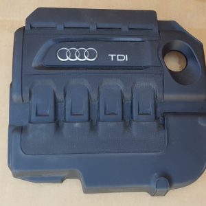Capac motor audi A3 8V 2.0 tdi 04L103954 04L 103 954 - Dezmembrari Auto