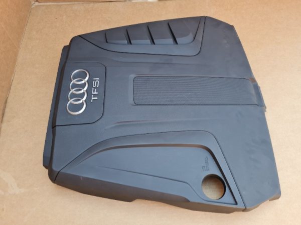 Capac motor Audi Q8 2019 2.0 tfsi 4M0133849B 4M0 133 849 B - Dezmembrari Auto