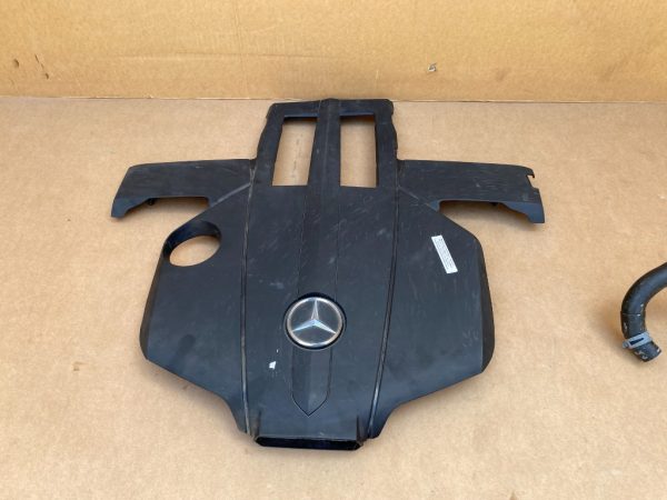 Capac motor Mercedes R400 W251 facelift, 72 km 2015, xenon, motor 3.0 A2760108904 - Dezmembrari Auto