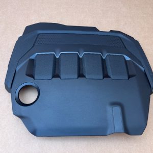 Capac motor VW Passat B8.5 din 2023 la 0 km 2.0 tdi DTU 05L103925E 05L 103 925 E - Dezmembrari Auto