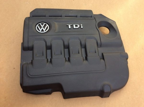 Capac motor VW Tiguan 2015 2.0 TDI CUV - Dezmembrari Auto