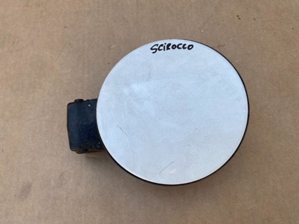 Capac rezervor VW Scirocco 1K8010625T 1K8 010 625 T - Dezmembrari Auto