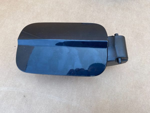 Capac usita rezervor cu adblue Audi A6 C7 2016 8K0010508AK 4G0809906A la 0 km - Dezmembrari Auto