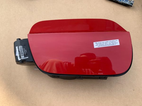 Capac usita rezervor VW Arteon 3G8809857E 3G8 809 857 E 04L010012A 04L 010 012 A rosu ls3m - Dezmembrari Auto