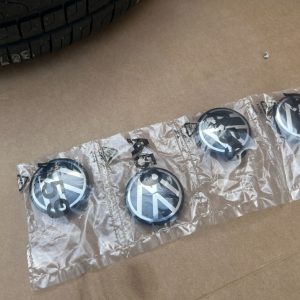 Capace jante aliaj VW Passat B8.5 din 2023 - originale 5h0601171 5h0 601 171 - Dezmembrari Auto