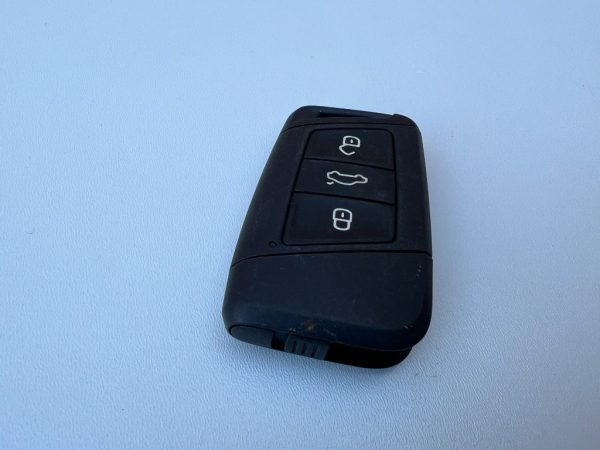 Carcasa cheie telecomanda VW Passat B8 Arteon - Dezmembrari Auto