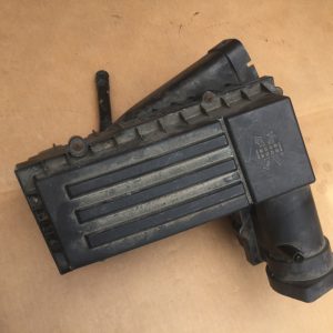Carcasa filtru aer Audi A3 8P 3C0129607AS 3C0 129 607 AS - Dezmembrari Auto