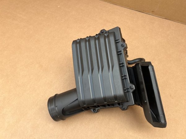 Carcasa filtru aer Audi A3 8Y din 2023 5Q0129601BB 5Q0 129 601 BB - Dezmembrari Auto