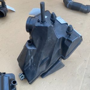 Carcasa filtru aer Audi A4 B8 8K0133835AR 8K0 133 835 AR 8K0133837T 8K0 133 837 T - Dezmembrari Auto