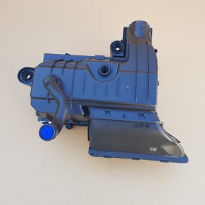 Carcasa filtru aer VW Golf 7 2.0 tdi 5Q0129607AA 5Q0 129 607 AA - Dezmembrari Auto