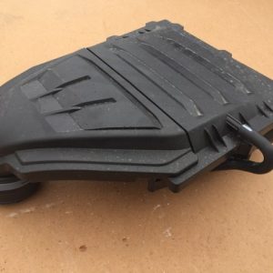 Carcasa filtru aer VW Polo AW 2019 VI AW 1.0 tsi DKZ 04C 183 A 04C183A - Dezmembrari Auto