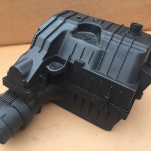 Carcasa filtru aer VW Tiguan 2.0 TDI 5Q0129601AH 5Q0 129 601 AH - Dezmembrari Auto