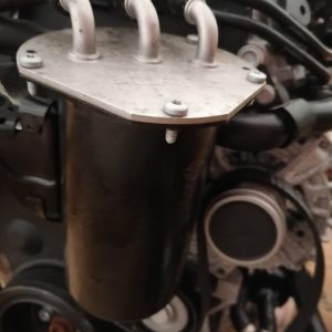 Carcasa filtru motorina VW Passat B8 2.0 tdi 5Q0127401A 5Q0 127 401 A - Dezmembrari Auto