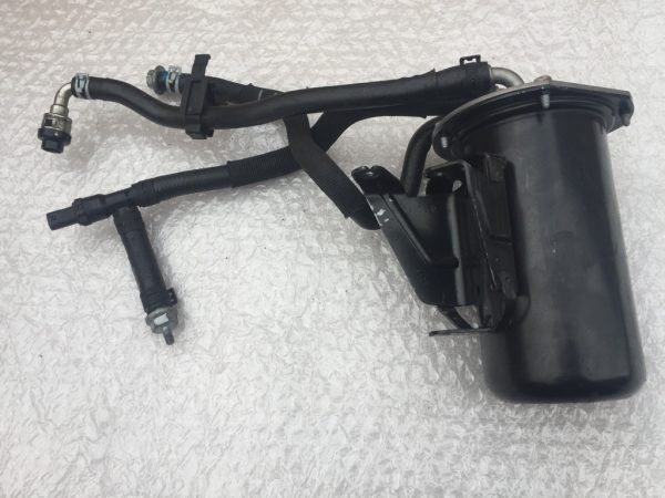 Carcasa filtru motorina VW Tiguan 2.0 DFC 5Q0 127 401 A 5Q0127401A - Dezmembrari Auto