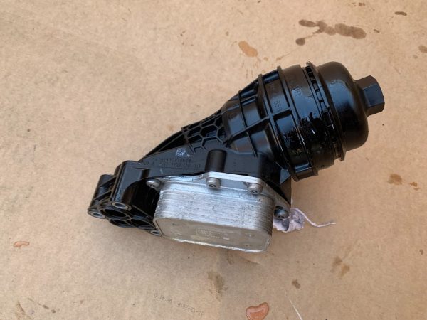 Carcasa filtru ulei cu termoflot Mercecedes A-Class W176 1.6i A2701800810 la 0 km - Dezmembrari Auto