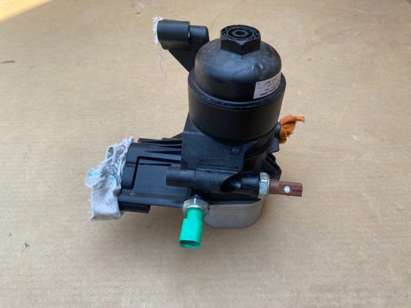 Carcasa filtru ulei cu termoflot VW Golf 7 1.6 tdi 03N115389B 03N 115 389 B 03N117021 03N 117 021 la 0 km - Dezmembrari Auto