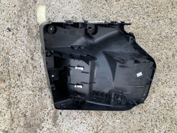 Carcasa sigurante VW Transporter T6 2021 7E0907296A 7E0 907 296 A - Dezmembrari Auto