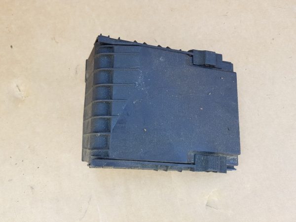 Carcasa tablou sigurante Audi A3 8P 1K0937132F 1K0 937 132 F - Dezmembrari Auto