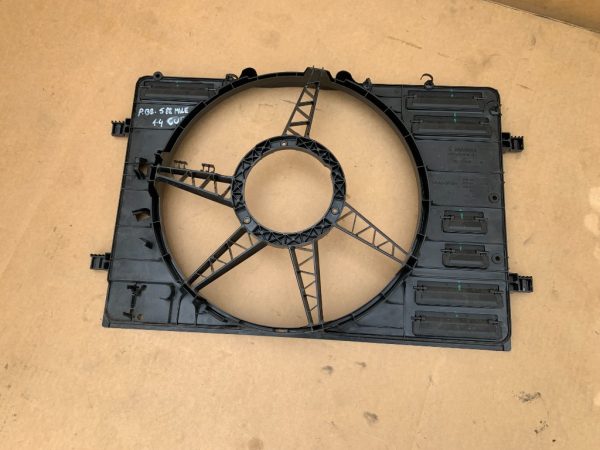 Carcasa ventilator VW Passat B8 1.4 tsi GTE - Dezmembrari Auto