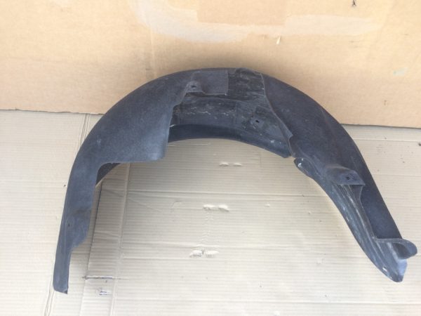 3G0810972E 3G0 810 972 E Carenaj VW Passat B8 - Dezmembrari Auto