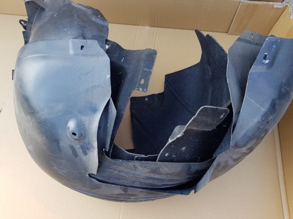 Carenaj roata stanga spate VW Passat CC 2016 3C8810971B 3C8 810 971 B - Dezmembrari Auto