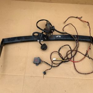 Carlig remorcare cu instalatie si modul VW Passat B6 combi - Dezmembrari Auto