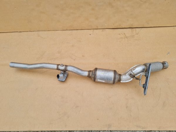 Catalizator VW Golf 7 2019 2.0 tdi 5Q0131701AF 5Q0 131 701 AF - Dezmembrari Auto